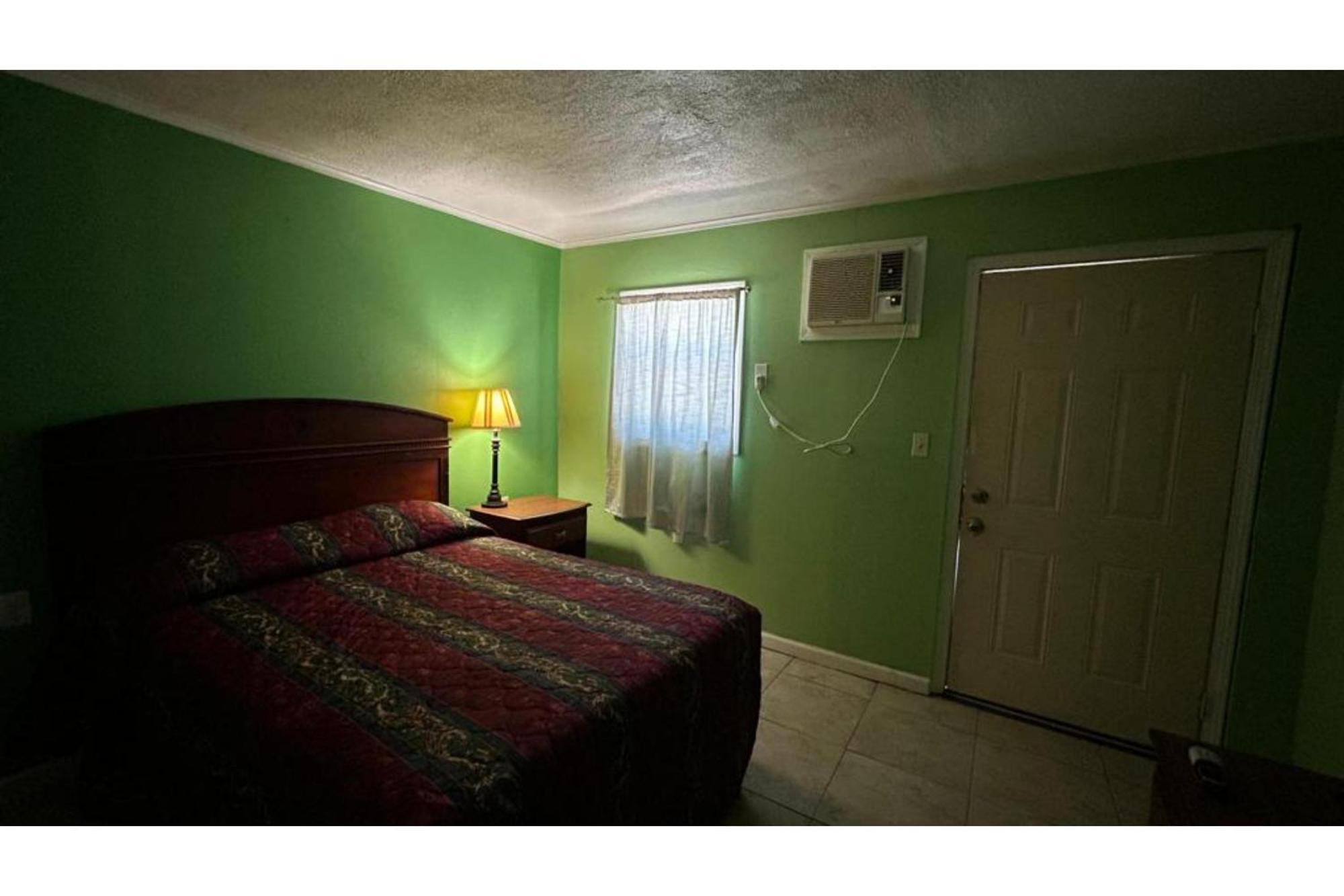 Monterrey Motel Padre Island, Corpus Christi By Oyo Zewnętrze zdjęcie